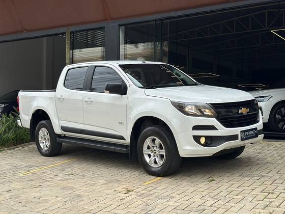 CHEVROLET S10 2.5 LT 4X2 CD 16V FLEX 4P AUTOMÁTICO CHEVROLET S10 2.5 LT 4X2 CD 16V FLEX 4P AUTOMÁTICO